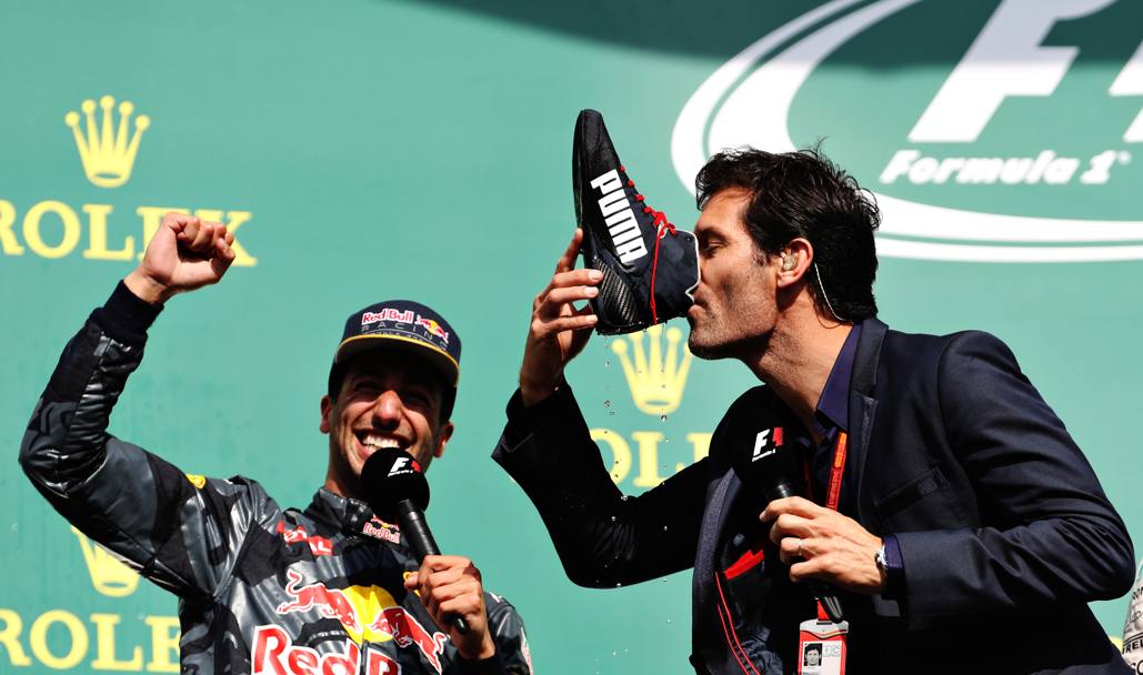 Il rito australiano con Webber: la bevuta dello champagne dalla scarpa. Getty